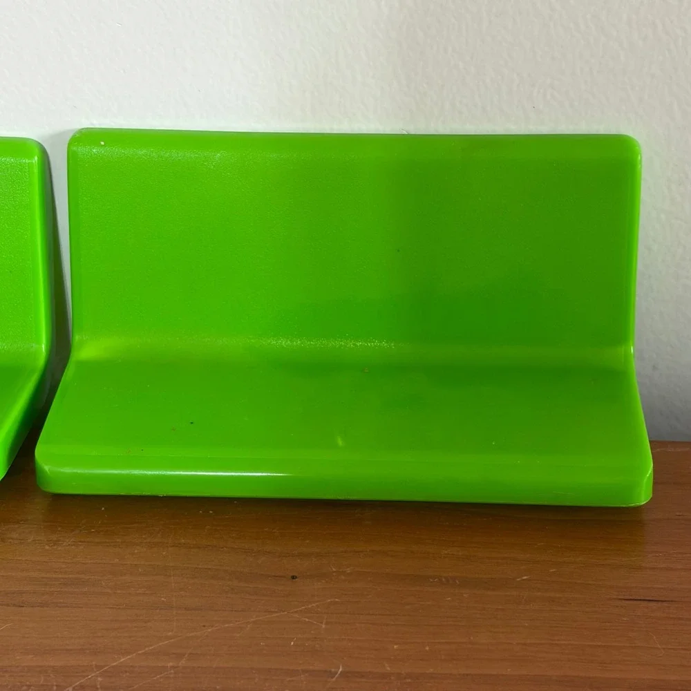 Vintage 1982 Mattel Barbie McDonalds Replacement Benches Green Plastic 2pc Set